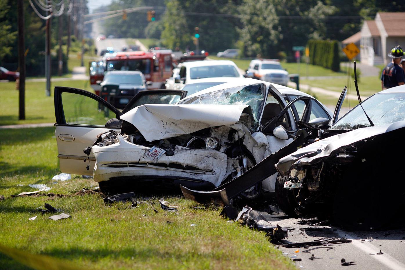 Several injured in threevehicle wreck on Williams Street in Pittsfield