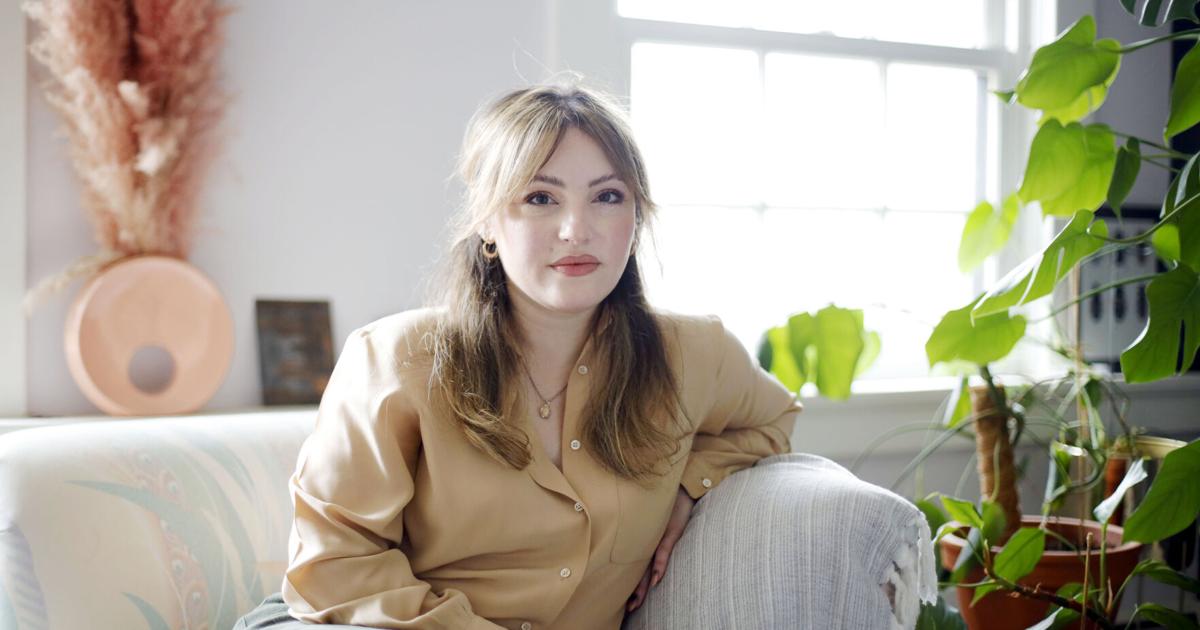 Jamie Roth on lounge chair | | berkshireeagle.com