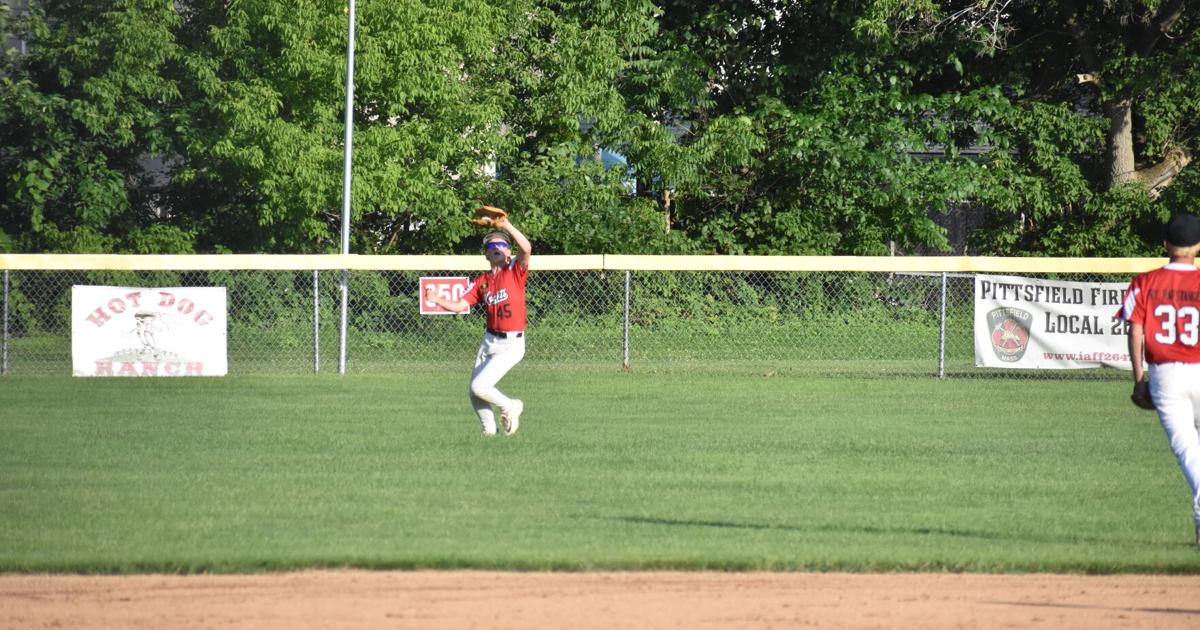 Roman Raifstanger catches