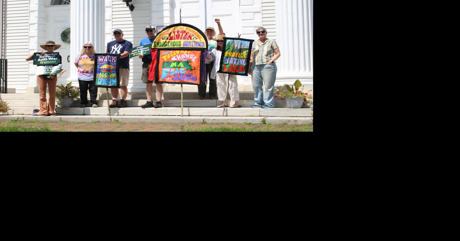 Group walks from Williamstown to Boston to press for new state flag