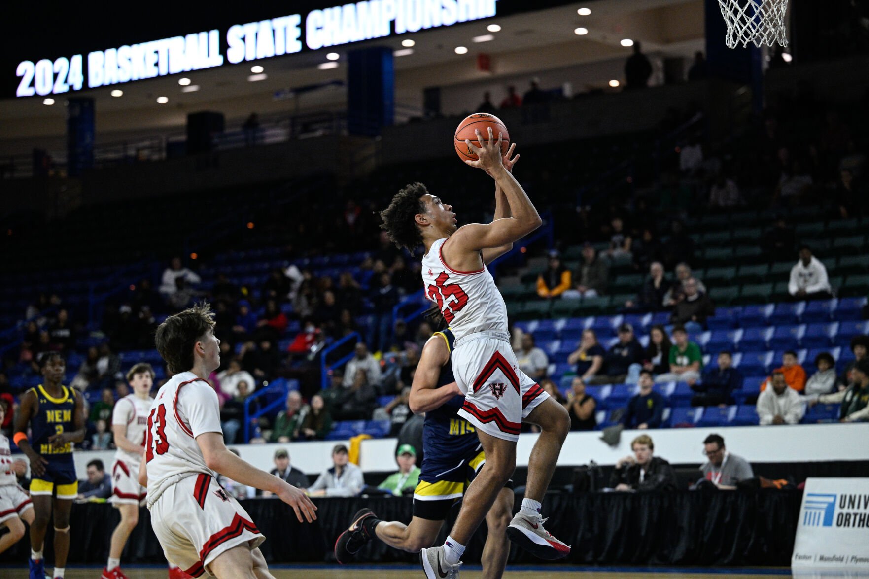 Qwanell Bradley fastbreak