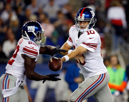 Giants' Brandon Jacobs says it's 'confusing' how few carries he and Ahmad  Bradshaw get 