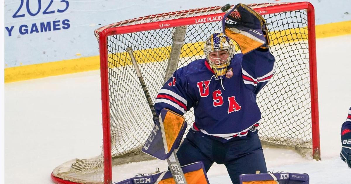 Ephs‘ Rochelle podporuje tím USA v semifinále Svetových univerzitných hokejových hier |  športu