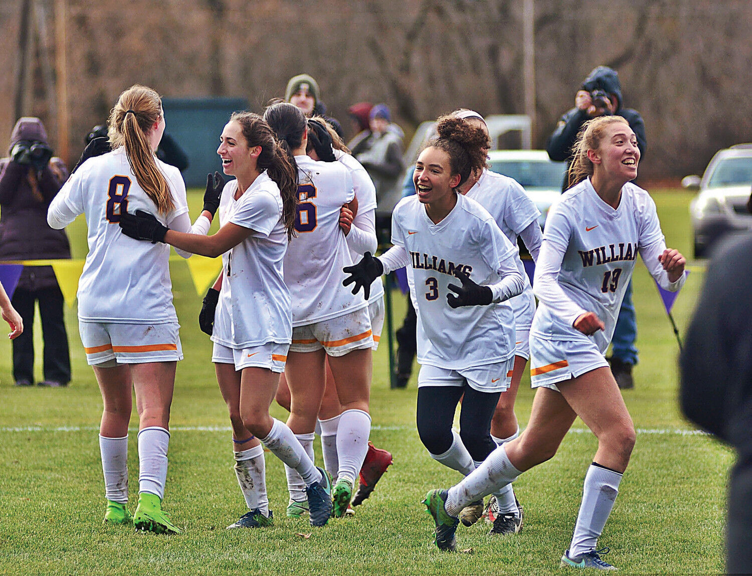 Williams women s soccer team defeats Johns Hopkins to advance to D