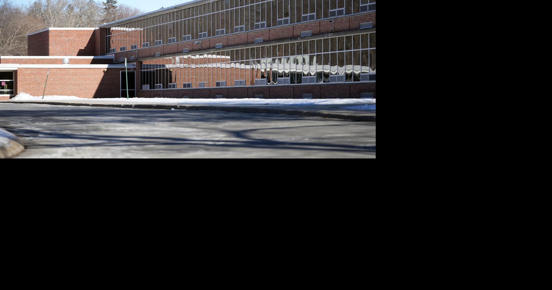 Pittsfield schools answering questions, listening to concerns on middle school plan as deadline nears