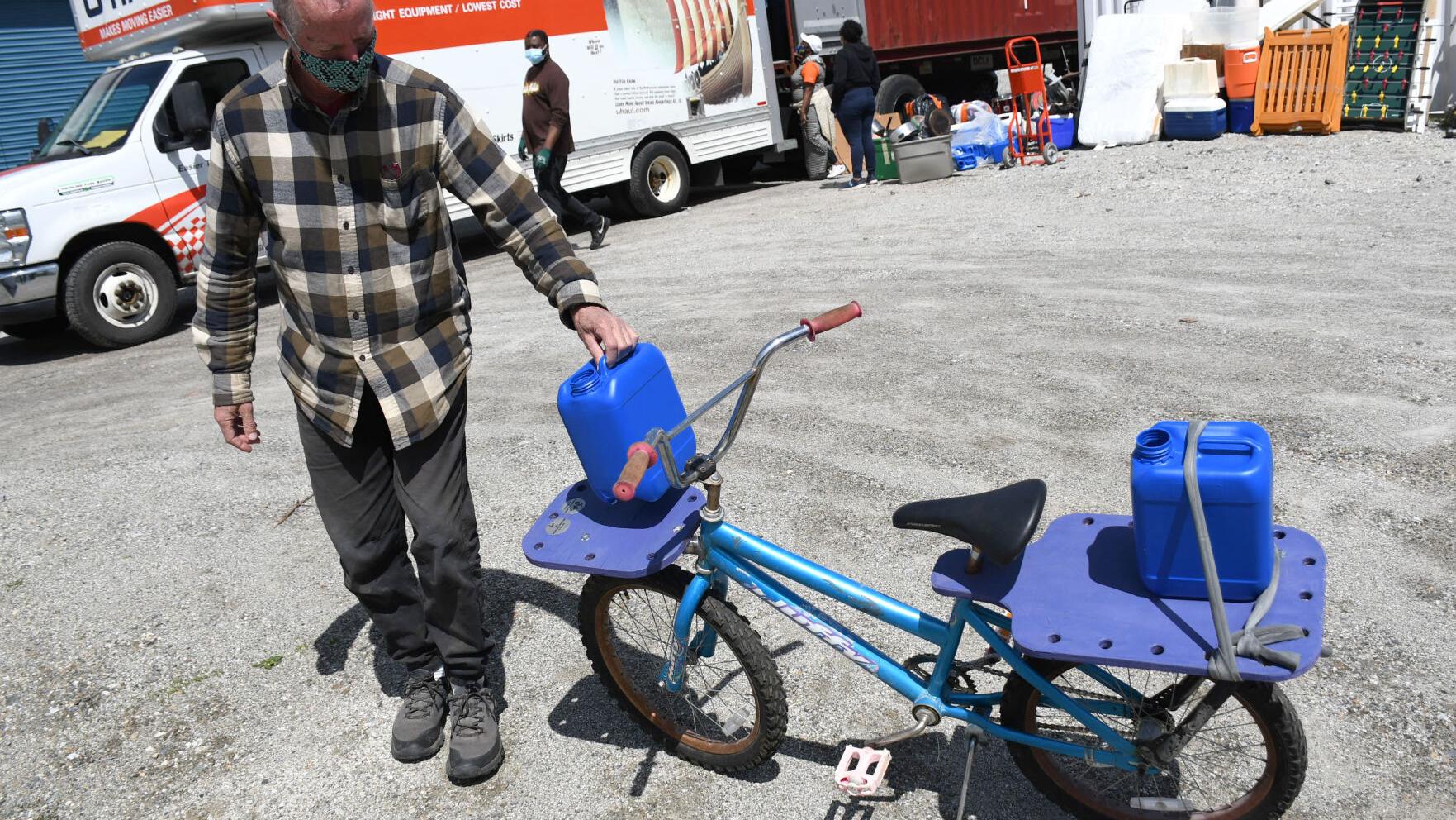 Berkshire County volunteers helping residents of African village bike to work, school - Vimarsana News