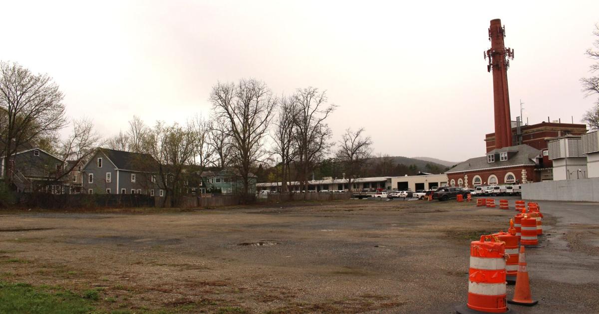 Williams College eyes long vacant Water Street lot for new facilities hub