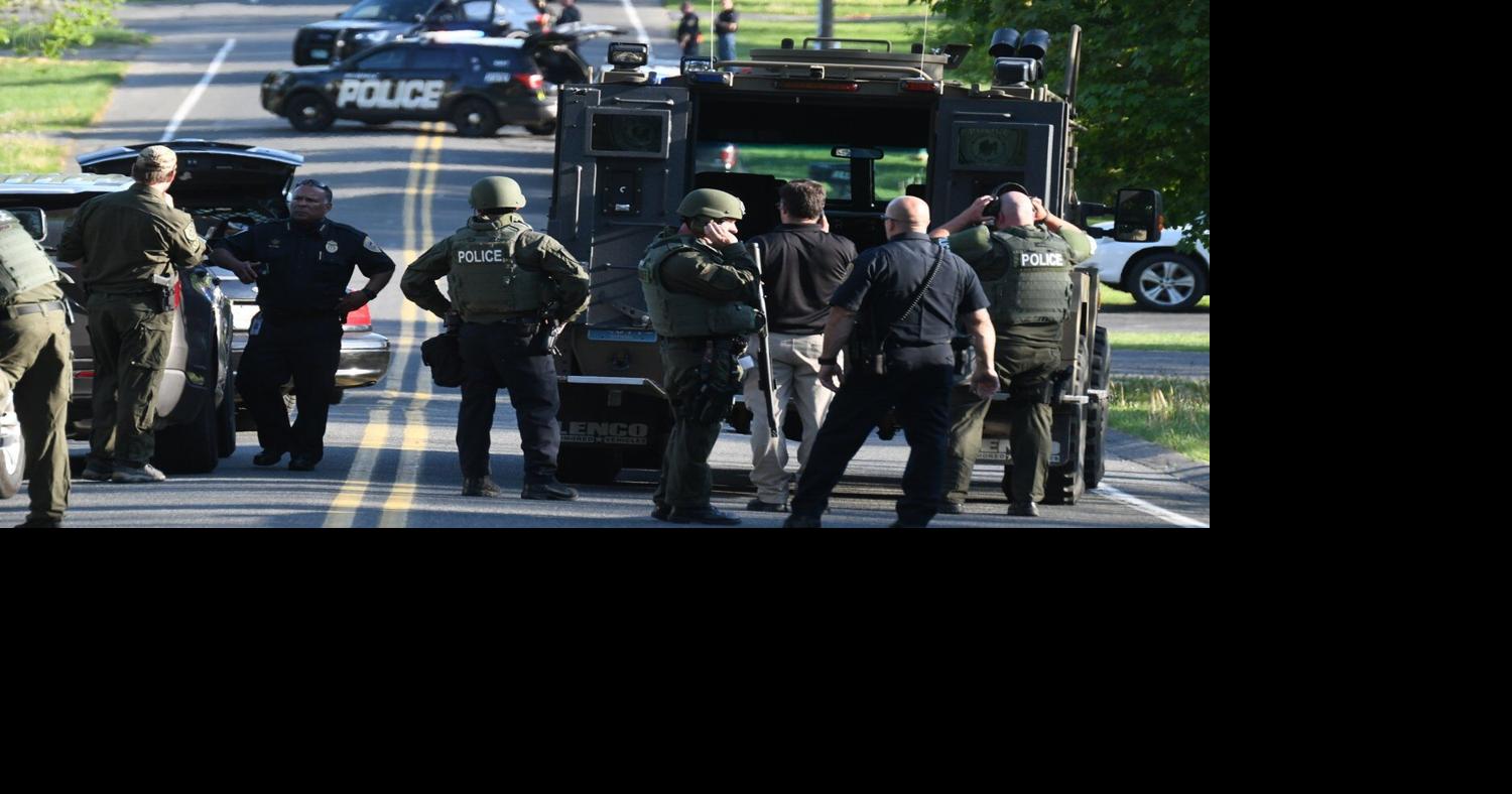 Man in custody after fourhour standoff on Eleanor Road in Pittsfield