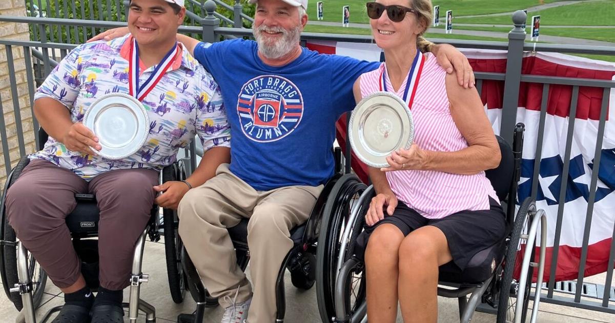 Golfer Annie Hayes eagles at US Adaptive Open to make the cut and SportsCenter
