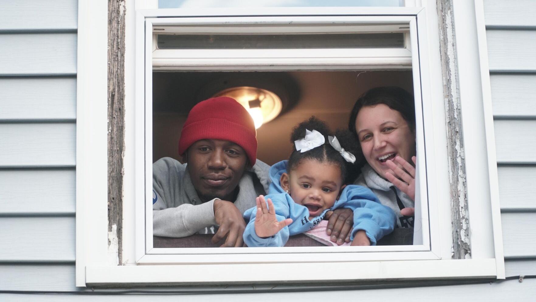 'They hadn't seen somebody so young': Mom, 2-year-old daughter pick themselves up after COVID-19 | Local News - Vimarsana News