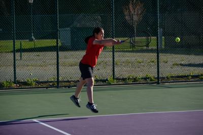 mount greylock girls tennis player