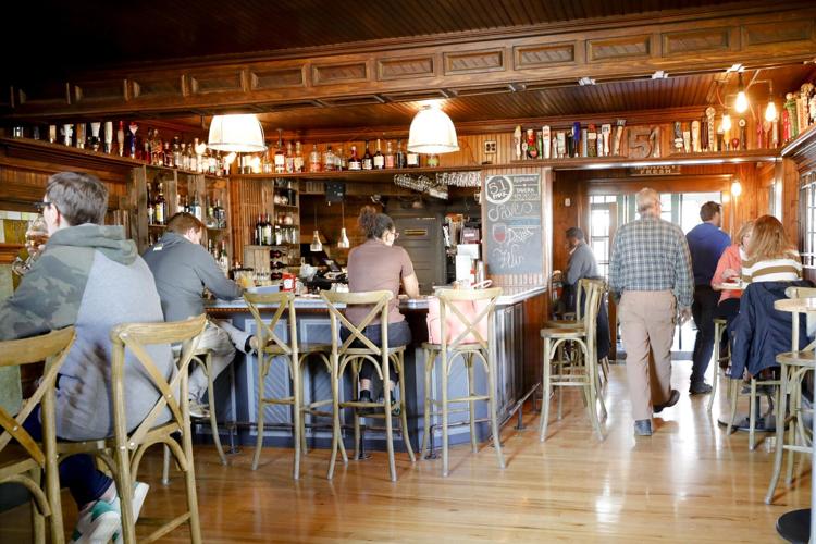 Photos: A look inside a busy lunch at 51 Park Restaurant and Tavern in Lee  | Multimedia 