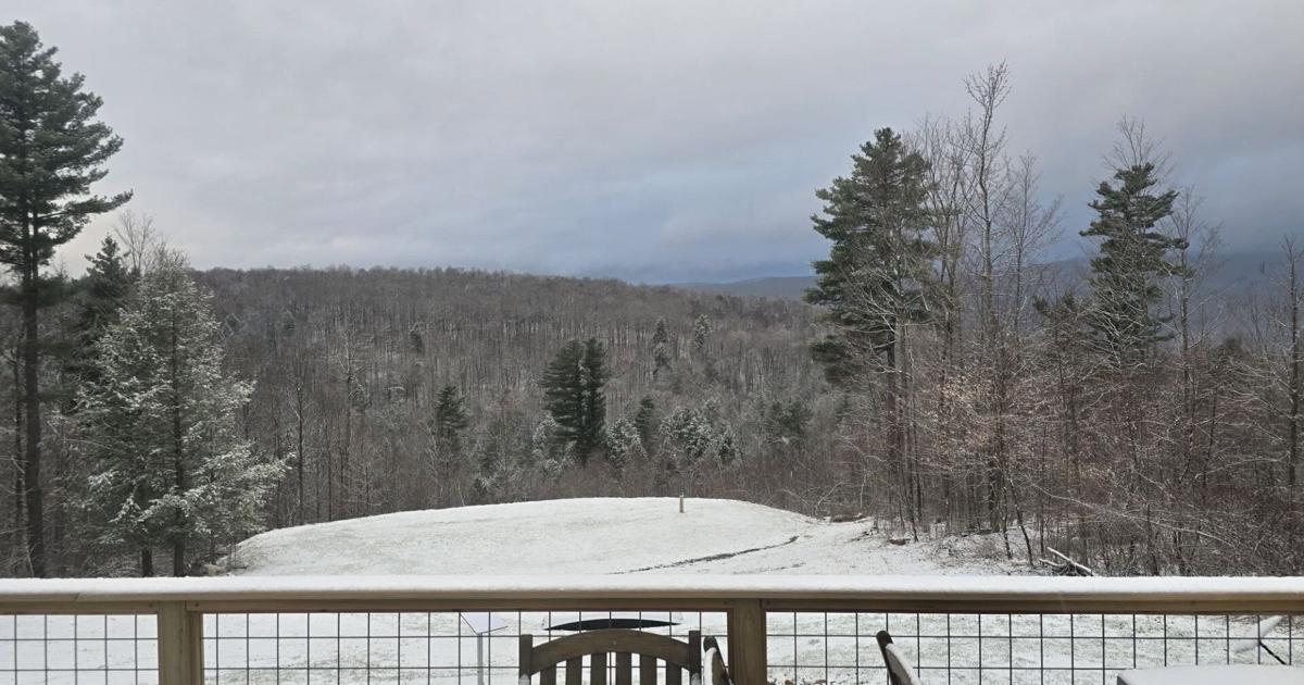 Eagle readers share photos of spring snowfall