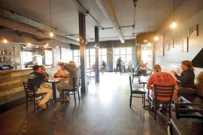 Berkshire Restaurants Owners React To New Guidance On Bar Seating Maximum Party Size Archives Berkshireeagle Com