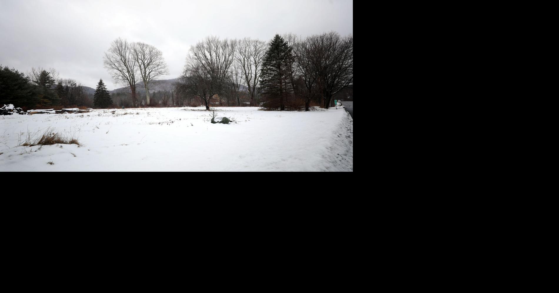 Lee purchases 4-acre parcel along Housatonic River for canoe and kayak take-out