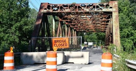 $1.1 billion in federal aid will help repair 472 bridges in Massachusetts, Rep. Richard Neal says