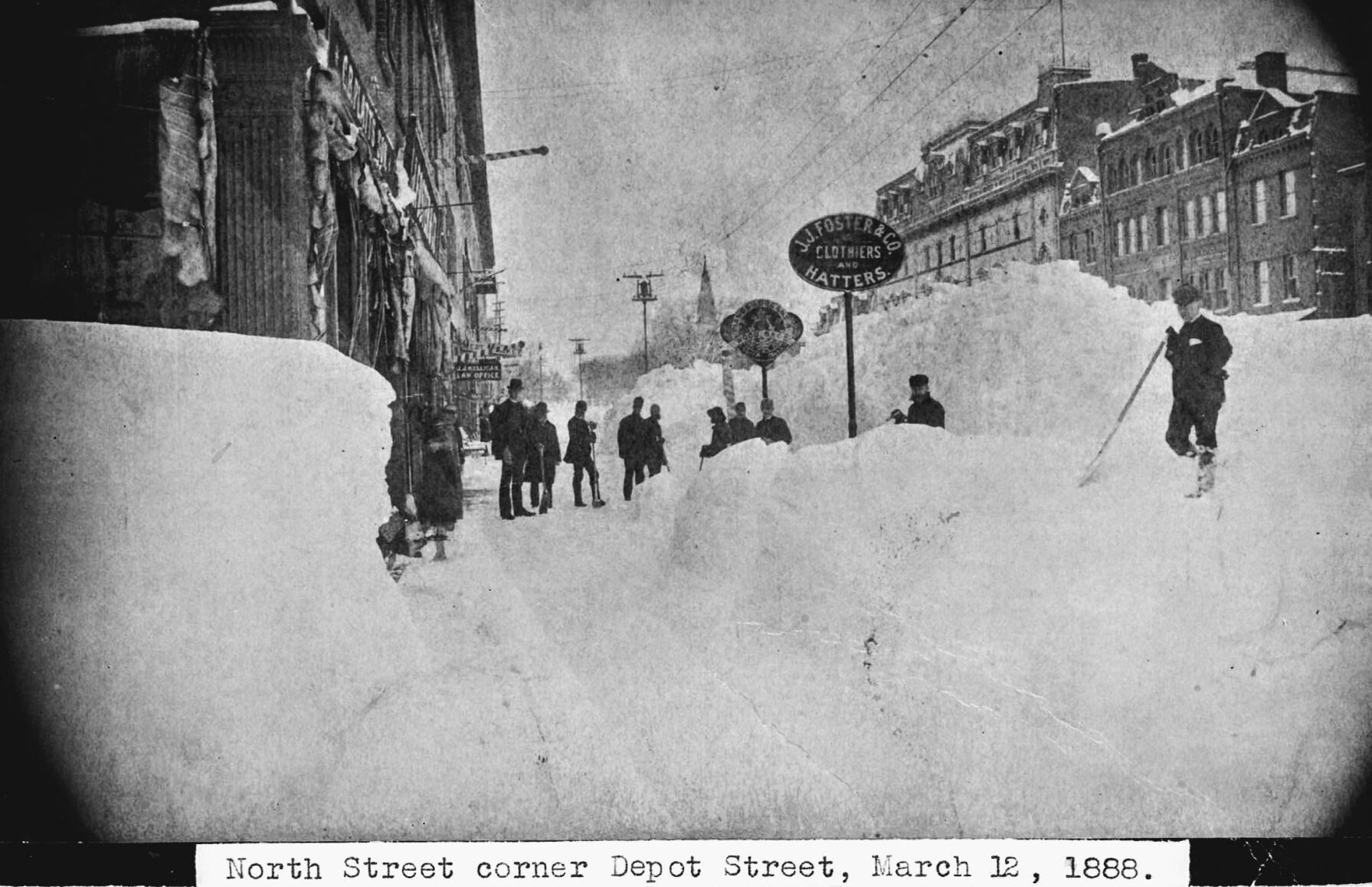 Missing The Snow Right Now? Here's A Look At Past Giant Snowstorms In ...