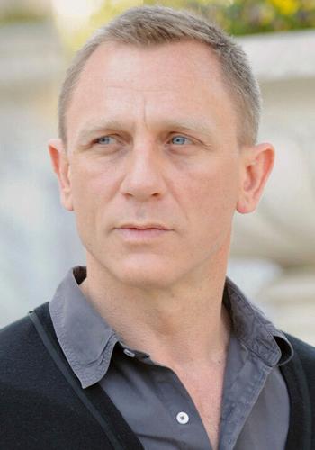 Daniel Craig: 007 faces own demons in next film | Local News |  