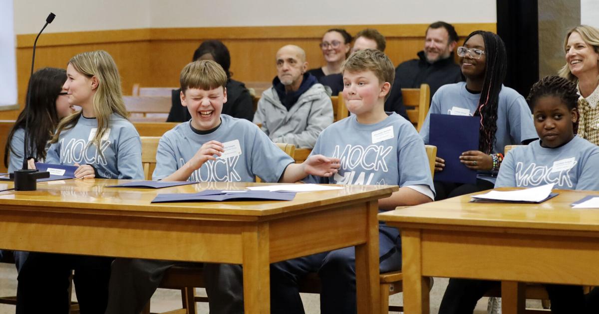 Fake case, real students: Reid Middle School participates in fourth annual mock trial program