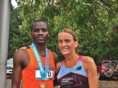 Runners brave the rain to run in Ramblefest Half Marathon and 8K