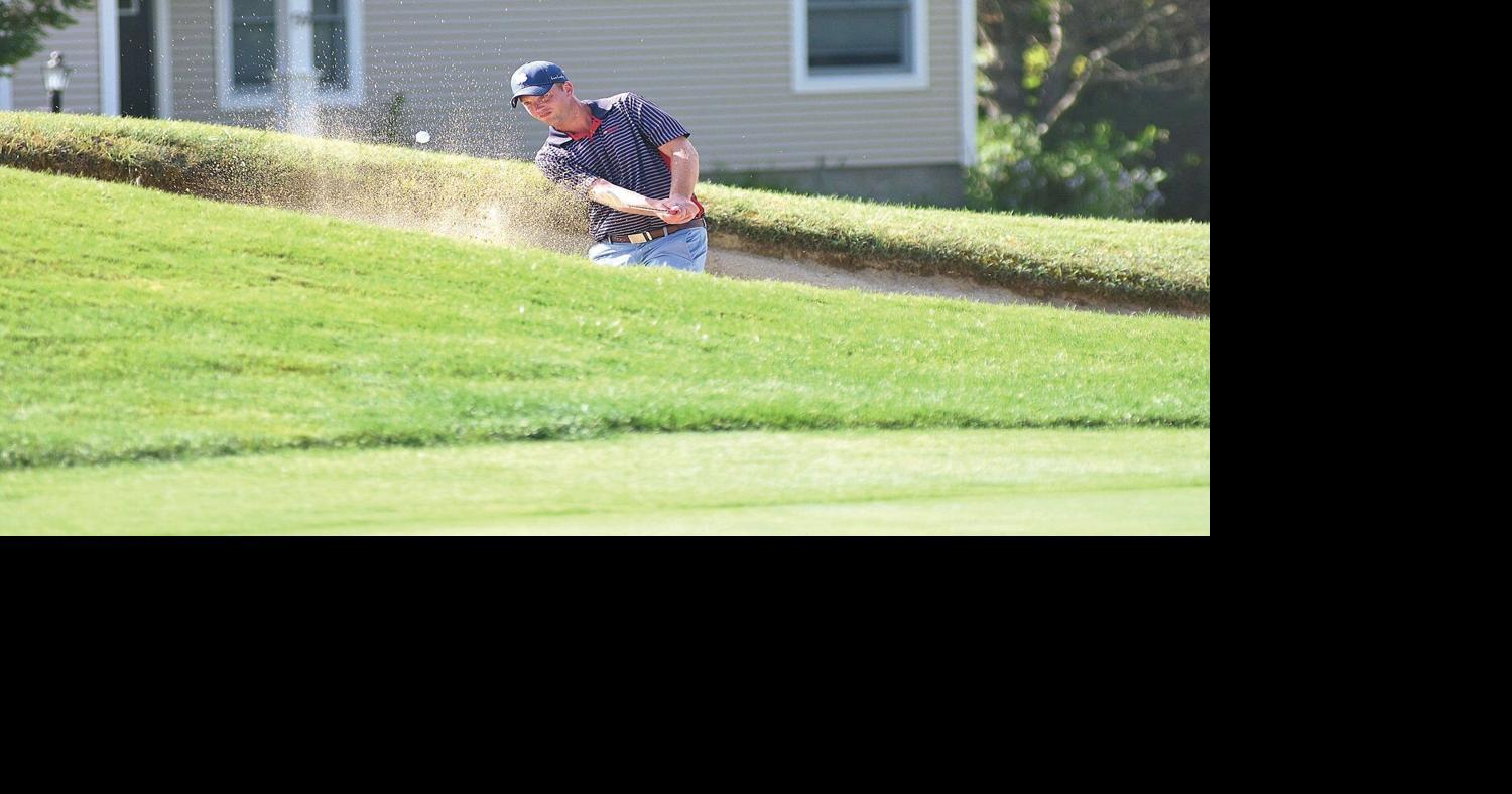 Capital Region duo raise trophy at Wahconah Country Club's Little Brown
