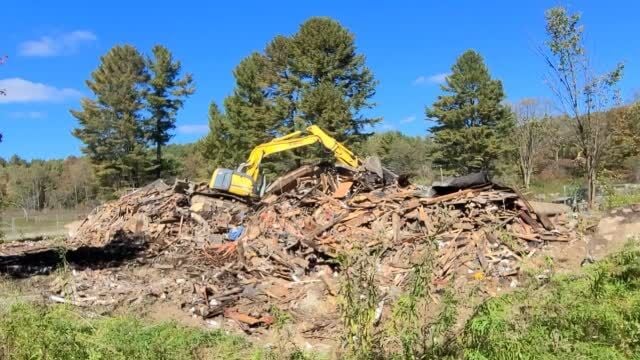 Video: Demolition of Woody's Roadhouse