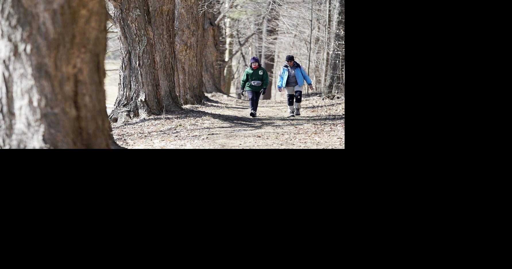 Headed out for a hike this weekend? Here are 6 tips to stay safe