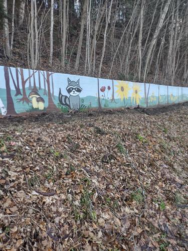 Cheshire mural depicting Berkshire wildlife and landscape at Route 8 rest stop