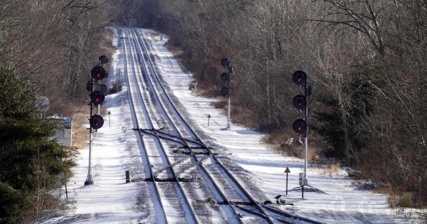 Railroad OKs New York City-to-Pittsfield passenger service this summer - Vimarsana News