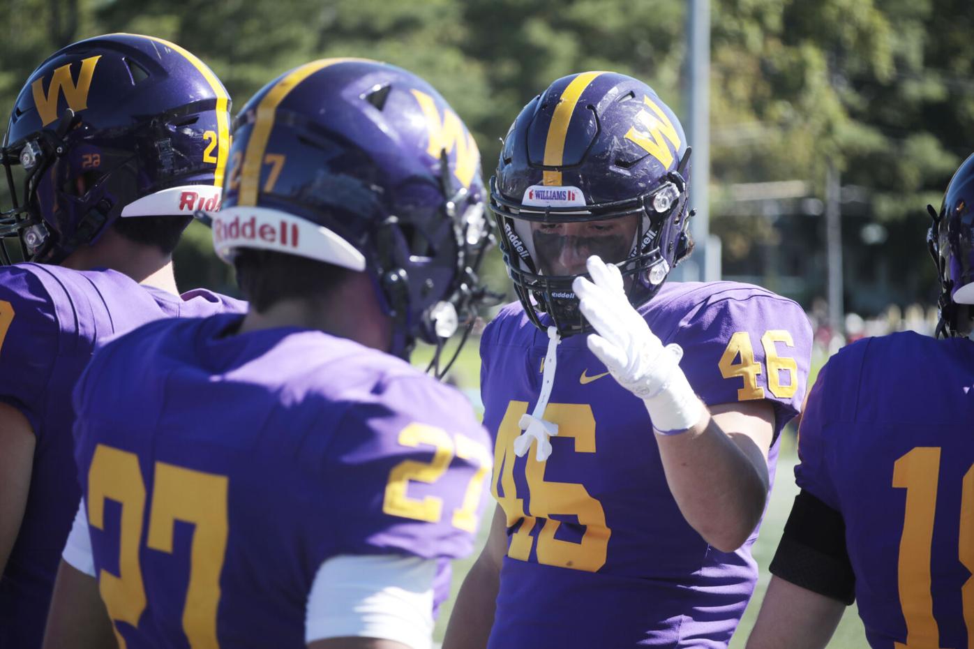 Williams' four-game losing streak ends, Dan Vaughn throws 4 ...