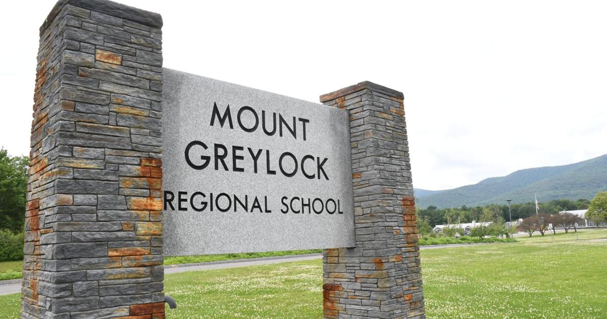 Hoax threat prompts police response at Mount Greylock Regional High School