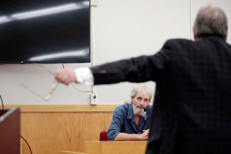 Photos: Witness testimony in Joe Thompson trial begins Multimedia