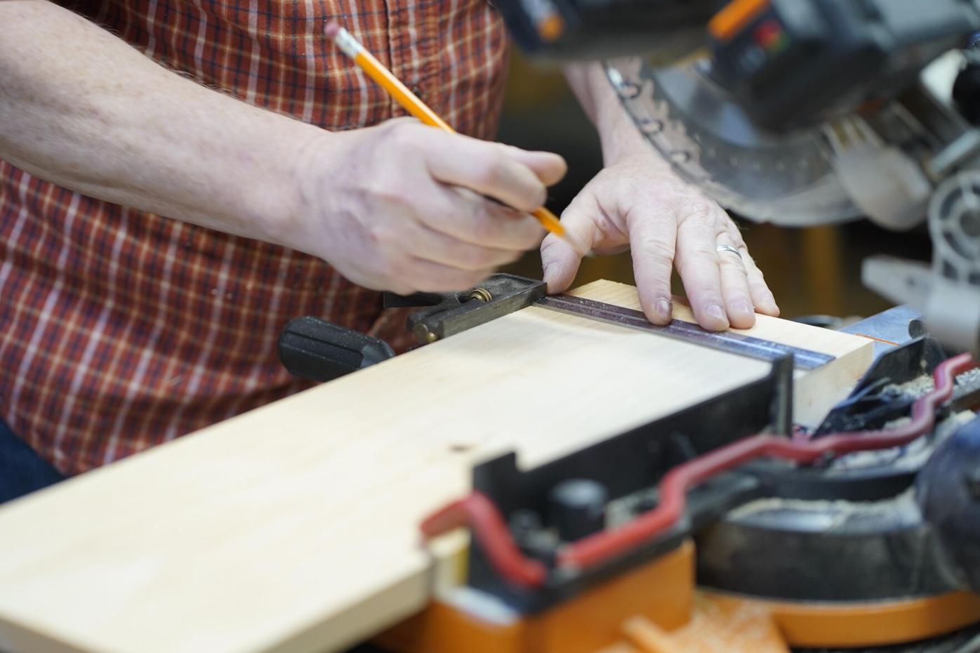 Measuring a cut