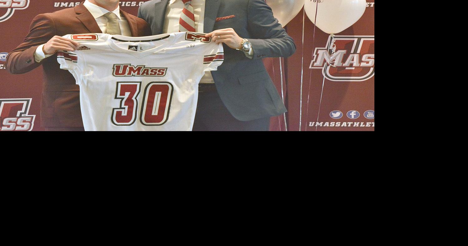 Umass Football Officially Introduces Walt Bell As 30th Coach In Program History Archives 3730