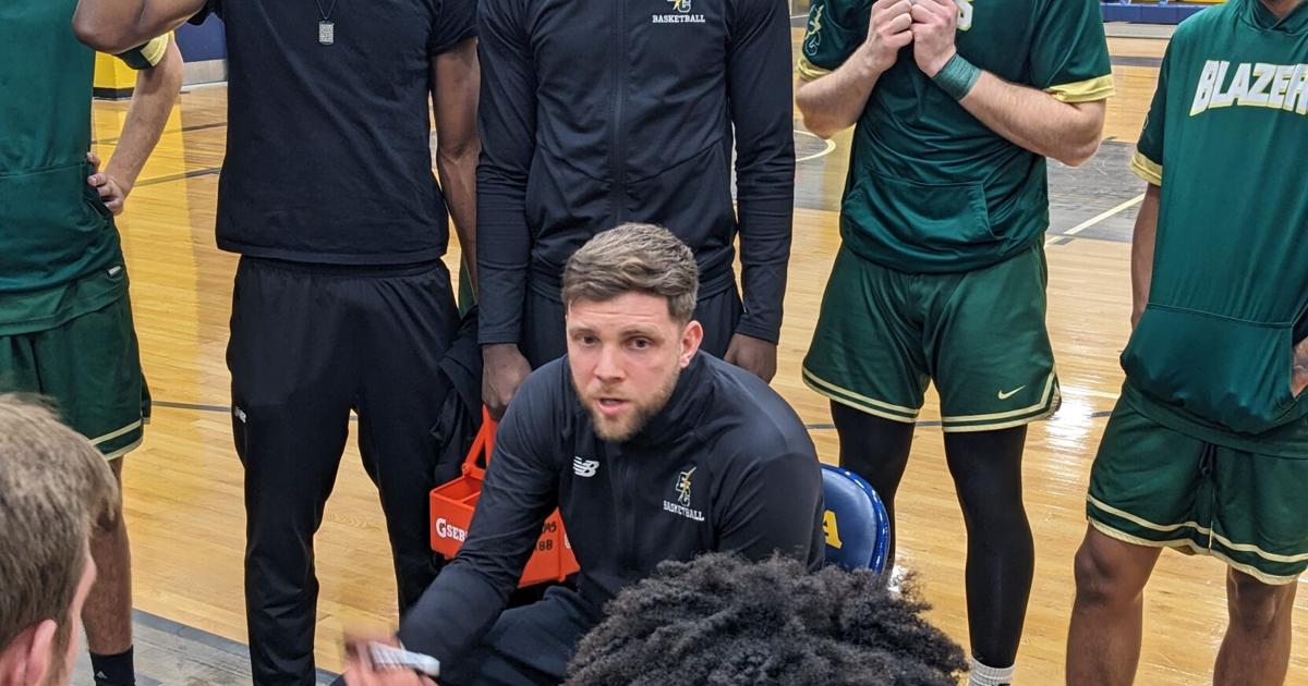 North Adams' Chris Piscioneri takes over as men's basketball coach at D-III Maine-Farmington