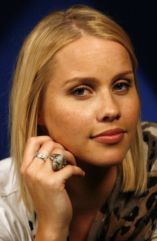 Claire holt sale engagement ring