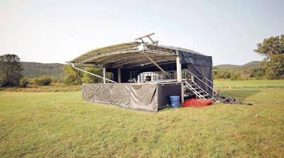 Lee rolling out welcome mat for drive-in-style weekend concert series