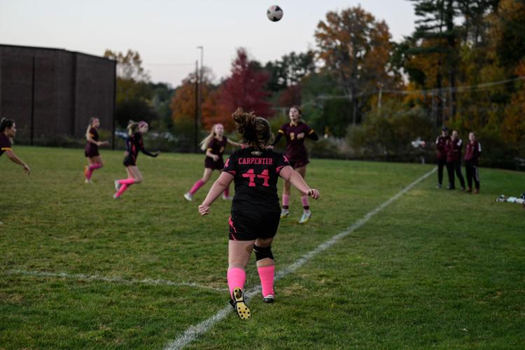makayla carpenter plays soccer