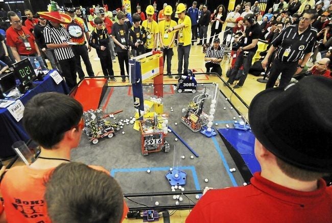 Mount Everett robotics team earns berth in First Tech Challenge World Championships