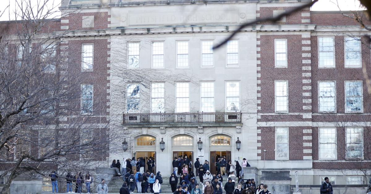 Schools need to meet a surge in student mental health needs. Money, trained psychologists in short supply