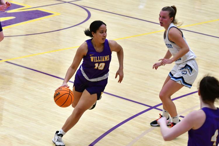 Williams women rout Conn. College, lock up No. 2 seed in NESCAC