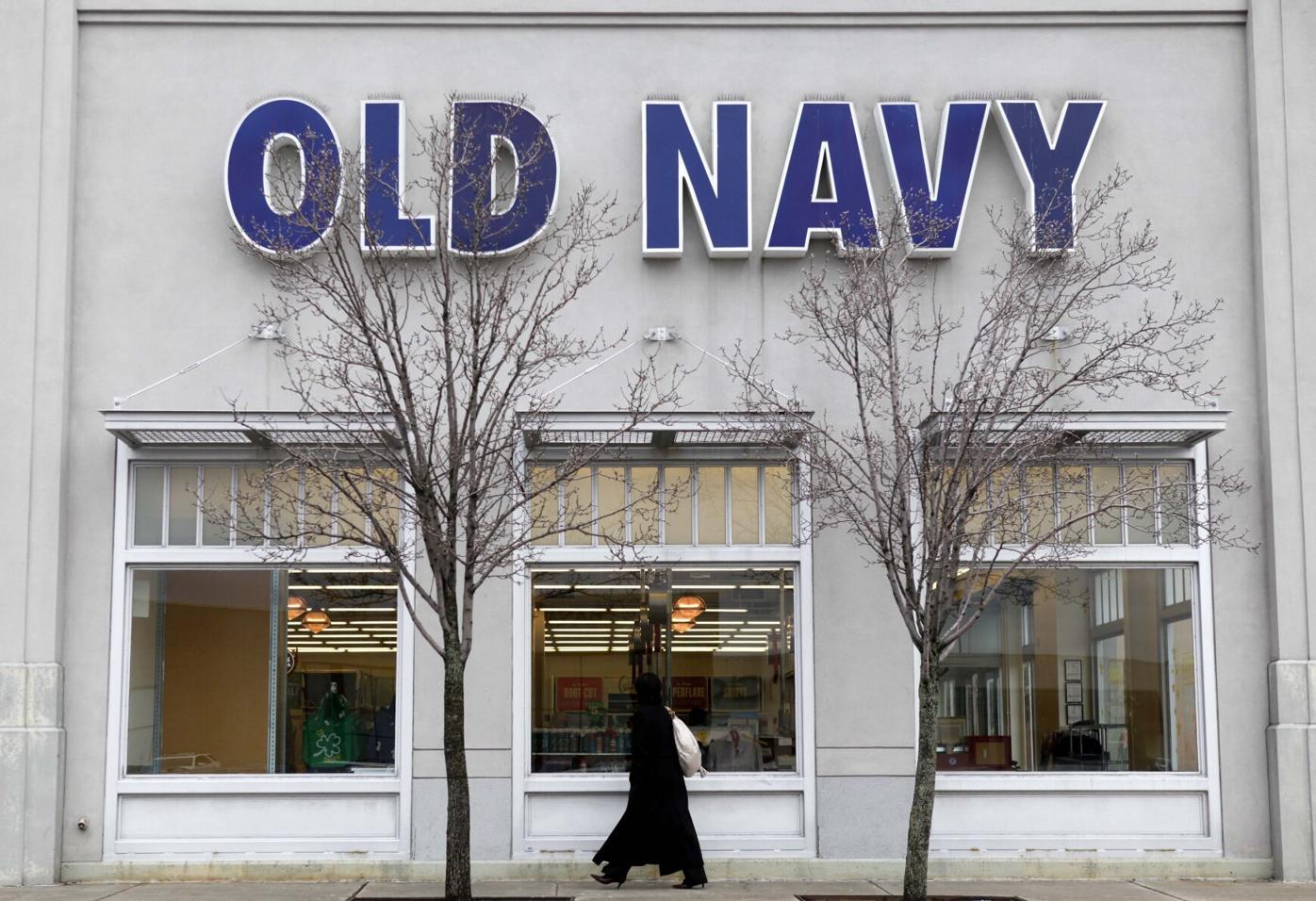 Old Navy Outlet opens at Lee Premium Outlets | Local News |  
