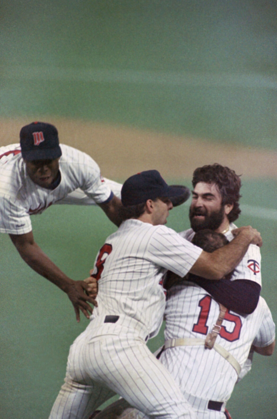 Twins fans welcome 1987 World Series team for anniversary weekend