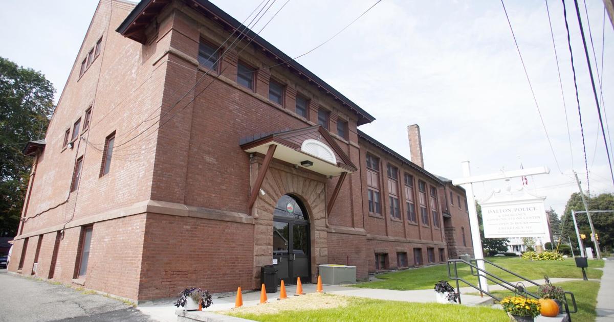 Crisis questions in Dalton: Resignation letter points to deep financial concerns