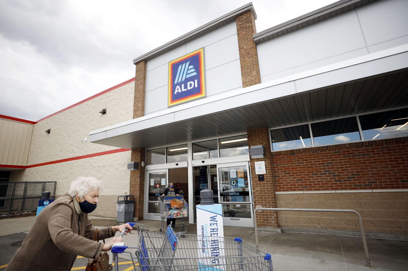 Aldi Opening Times Today Near Me / August Bank Holiday 2020 Supermarket