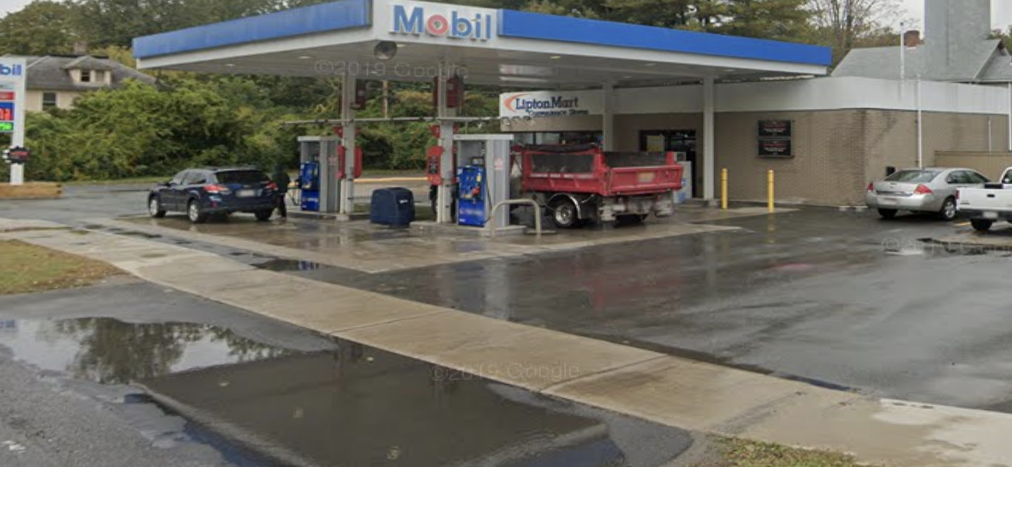 Pittsfield police investigating robbery of Lipton Mart Local News