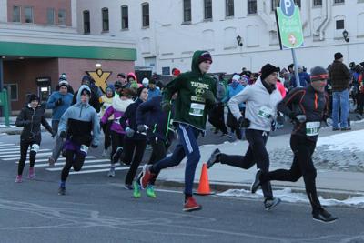 Runners turn a corner in downtown pittsfield