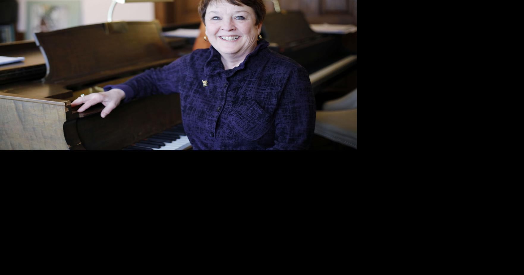 Stockbridge Festival Chorus celebrating Christmas season and 35th