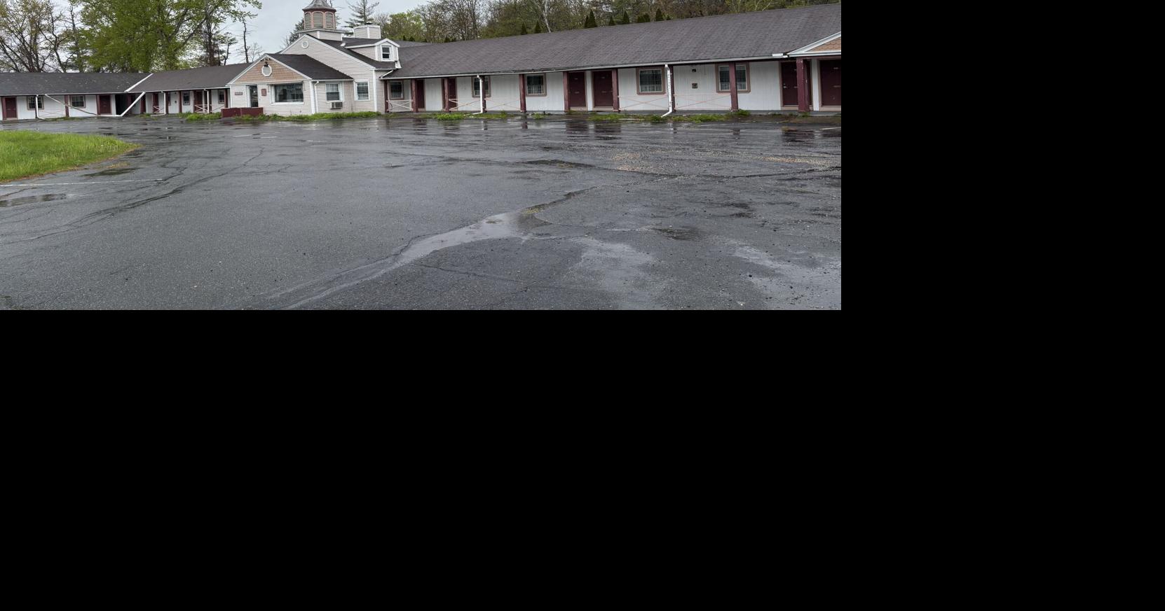 Dunkin' cafe, gas station proposed for site of vacant Pittsfield Road motel