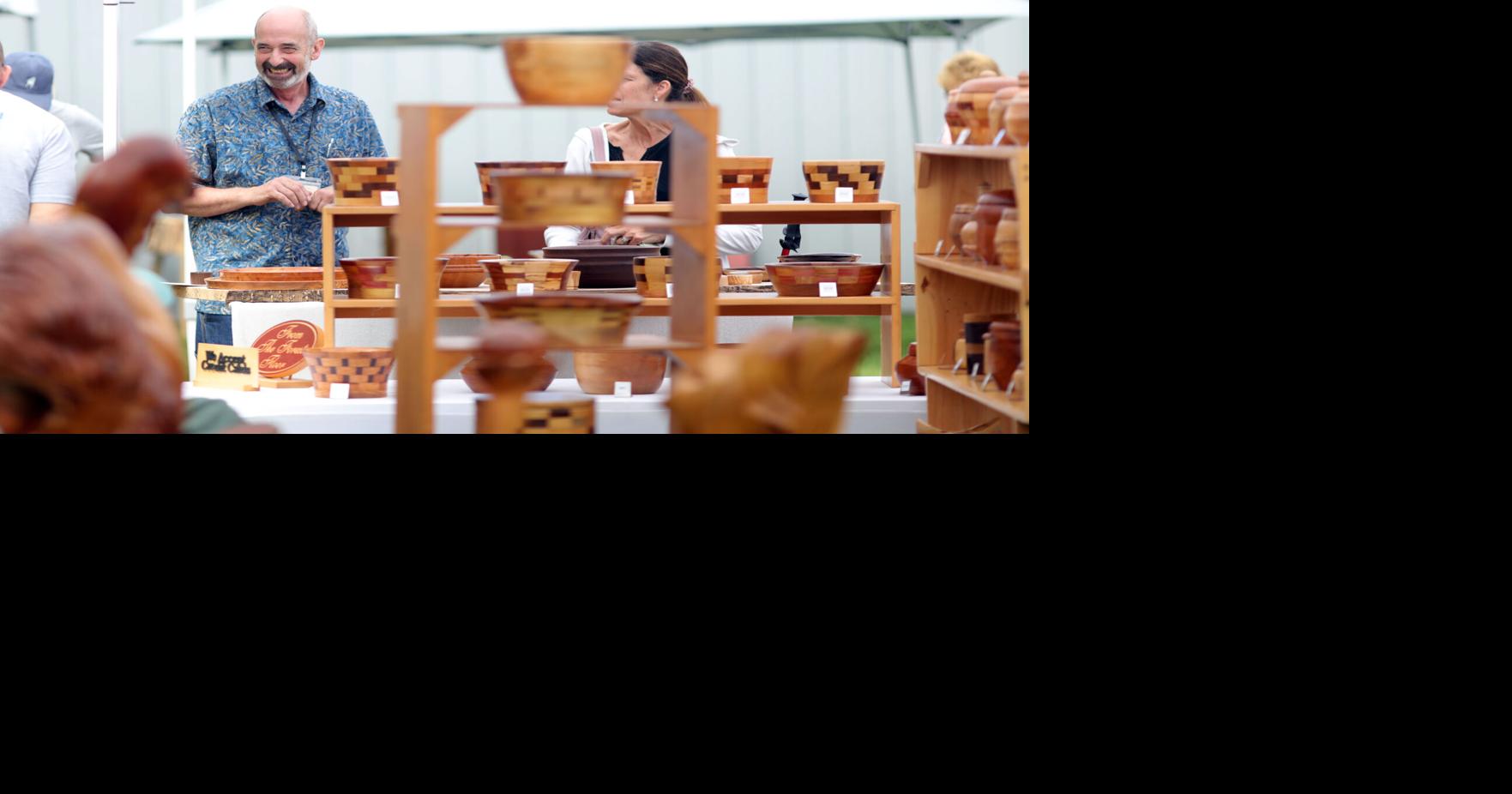 people talking at woodworking show